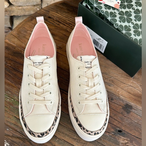 NWT Kate Spade Kaia sneakers in box - Picture 8 of 16